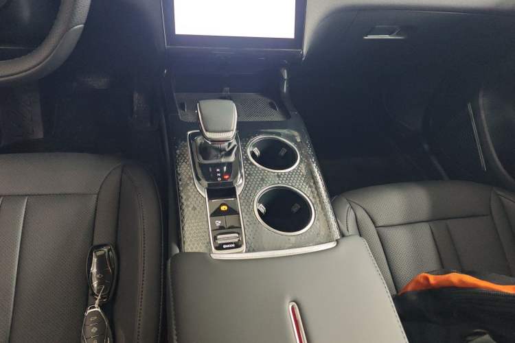 Used Hongqi HS3 PHEV 2024 PHEV 115km Jingwei Edition Gear Lever