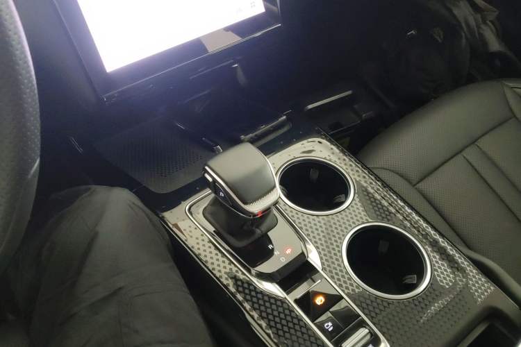 Used Hongqi HS3 PHEV 2024 PHEV 115km Jingwei Edition Gear Lever
