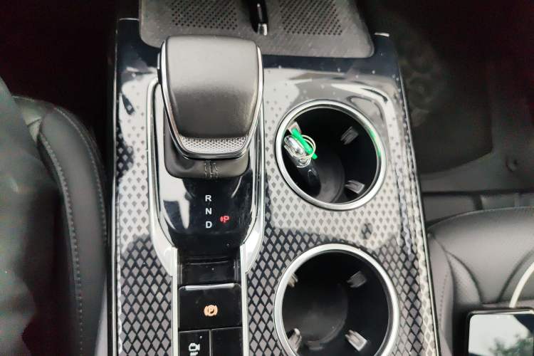 Used Hongqi HS3 PHEV 2024 PHEV 115km Jingwei Edition Gear Lever