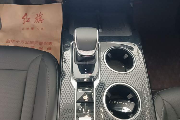 Used Hongqi HS3 PHEV 2024 PHEV 115km Jingwei Edition Gear Lever