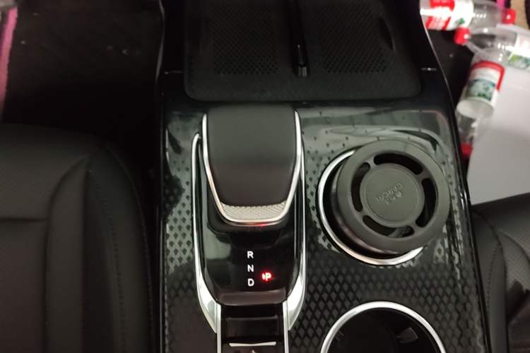 Used Hongqi HS3 PHEV 2024 PHEV 115km Jingwei Edition Gear Lever