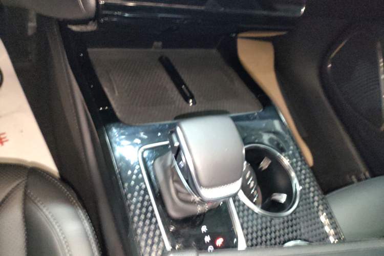 Used Hongqi HS3 PHEV 2024 PHEV 115km Jingwei Edition Gear Lever