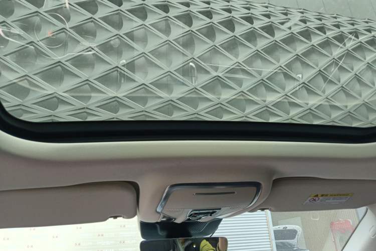 Used Hongqi HS3 PHEV 2024 PHEV 115km Jingwei Edition Headliner