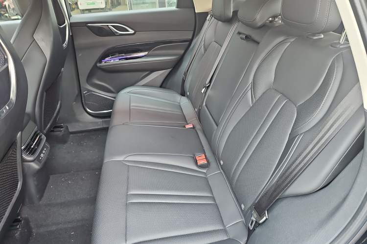 Used Hongqi HS3 PHEV 2024 PHEV 115km Jingwei Edition Interior 1