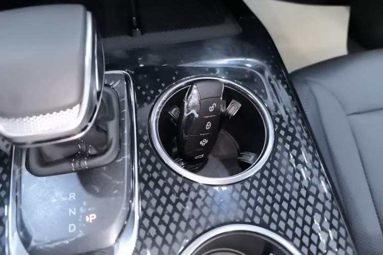 Used Hongqi HS3 PHEV 2024 PHEV 115km Jingwei Edition Interior 1