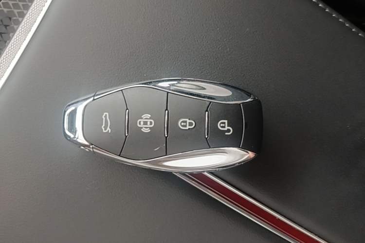 Used Hongqi HS3 PHEV 2024 PHEV 115km Jingwei Edition Interior 1