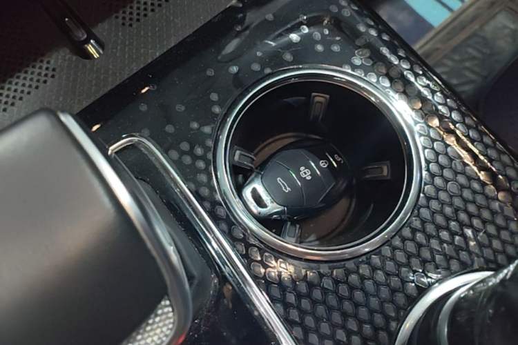 Used Hongqi HS3 PHEV 2024 PHEV 115km Jingwei Edition Interior 1
