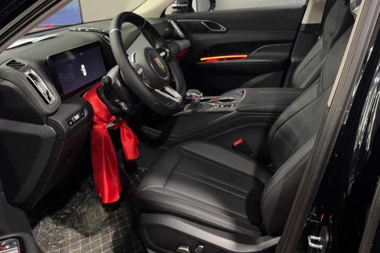 Used Hongqi HS3 PHEV 2024 PHEV 115km Jingwei Edition Interior 2