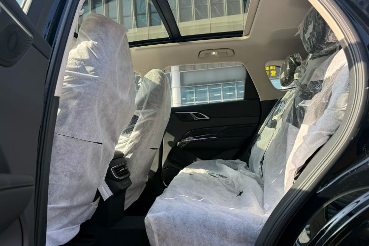Used Hongqi HS3 PHEV  Interior 3