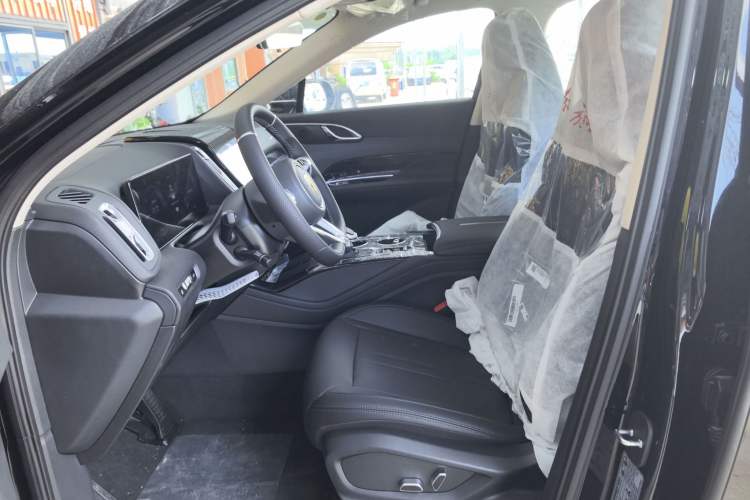 Used Hongqi HS3 PHEV 2024 PHEV 115km Jingwei Edition Interior 3