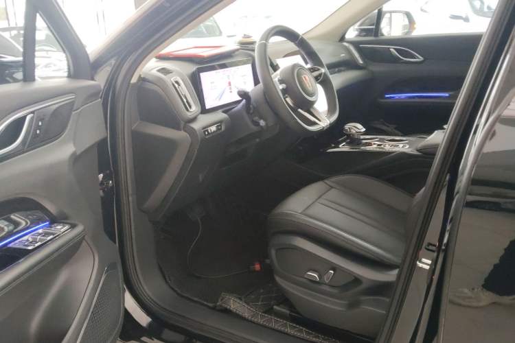 Used Hongqi HS3 PHEV 2024 PHEV 115km Jingwei Edition Interior 3