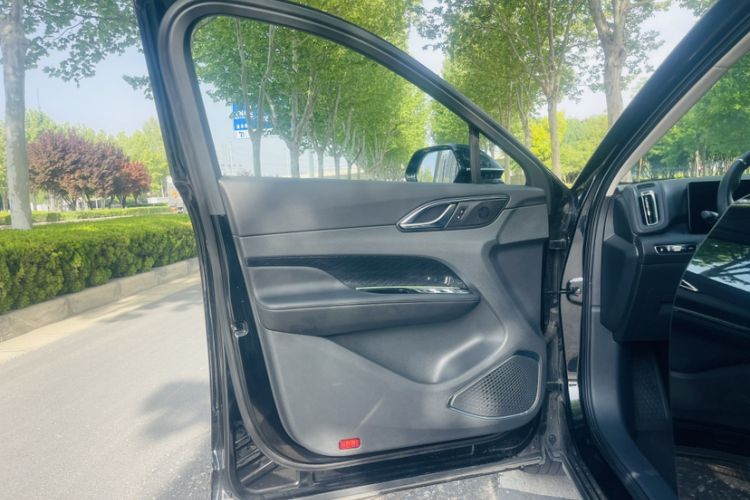 Used Hongqi HS3 PHEV 2024 PHEV 115km Jingwei Edition Interior 3
