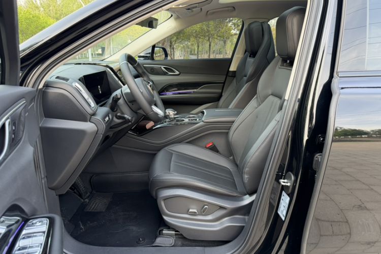 Used Hongqi HS3 PHEV 2024 PHEV 115km Jingwei Edition Interior 3