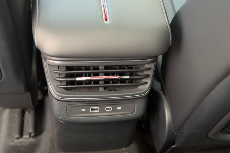 Used Hongqi HS3 PHEV 2024 PHEV 115km Jingwei Edition Interior 3