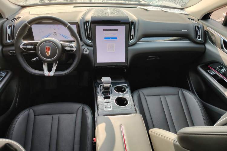Used Hongqi HS3 PHEV 2024 PHEV 115km Jingwei Edition Interior 4