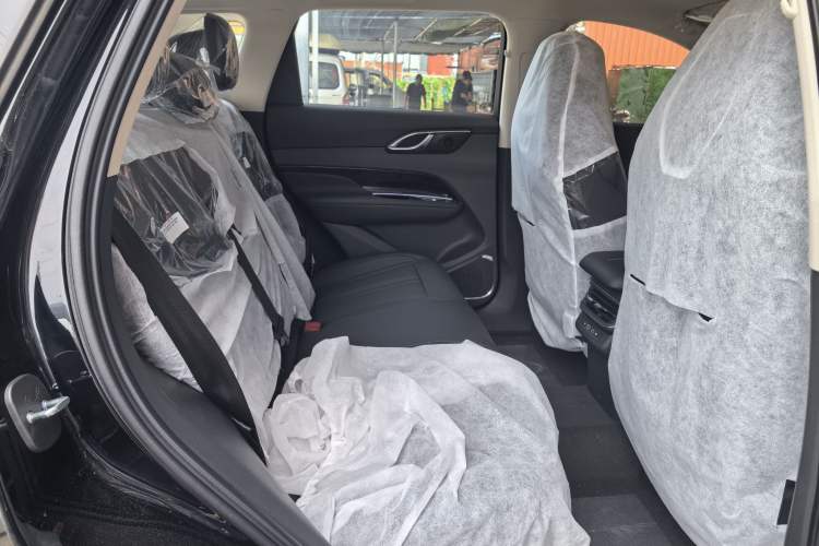 Used Hongqi HS3 PHEV 2024 PHEV 115km Jingwei Edition Interior 7
