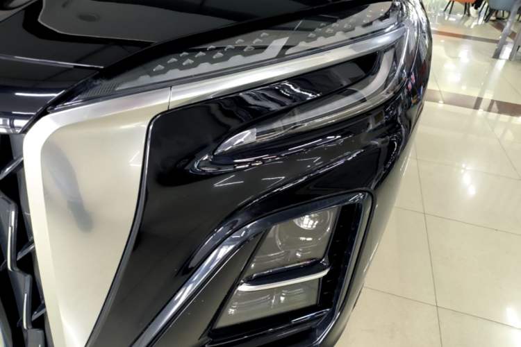 Used Hongqi HS3 PHEV 2024 PHEV 115km Jingwei Edition Left Front Headlight