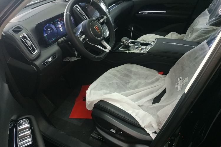 Used Hongqi HS3 PHEV  Left Front Seat