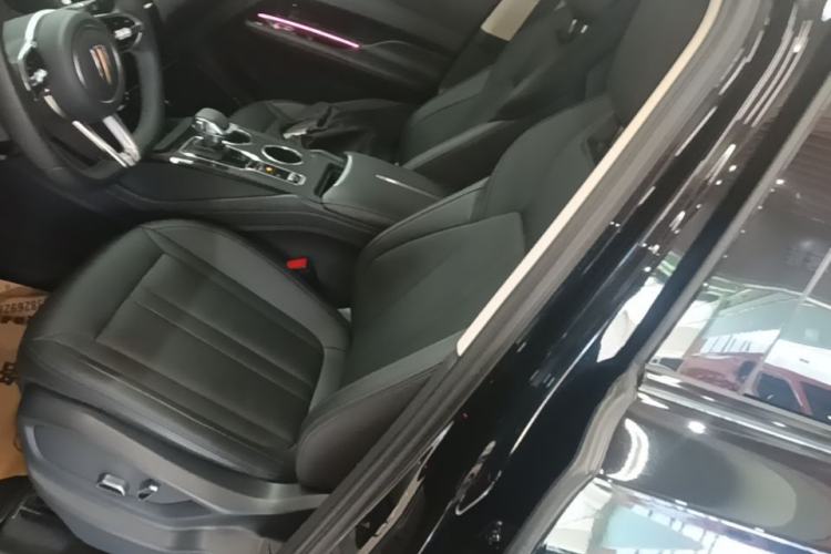 Used Hongqi HS3 PHEV 2024 PHEV 115km Jingwei Edition Left Front Seat