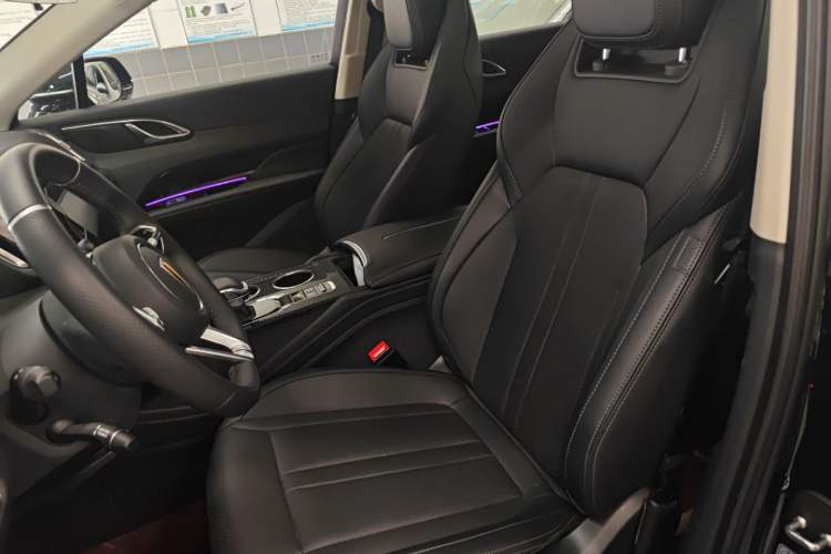 Used Hongqi HS3 PHEV 2024 PHEV 115km Jingwei Edition Left Front Seat