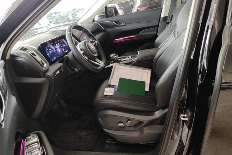 Used Hongqi HS3 PHEV 2024 PHEV 115km Jingwei Edition Left Front Seat