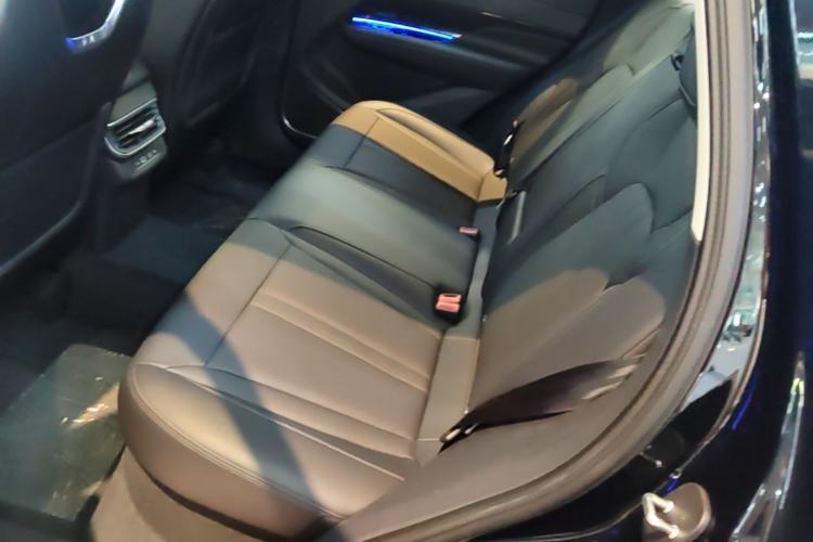Used Hongqi HS3 PHEV 2024 PHEV 115km Jingwei Edition Left Rear Seat