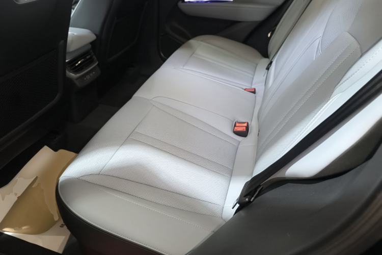 Used Hongqi HS3 PHEV 2024 PHEV 115km Jingwei Edition Left Rear Seat