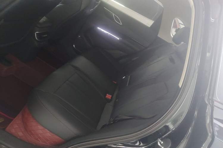 Used Hongqi HS3 PHEV 2024 PHEV 115km Jingwei Edition Left Rear Seat