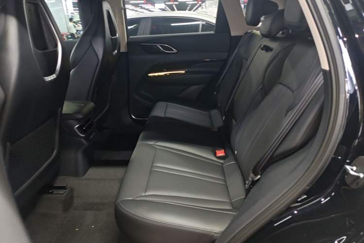 Used Hongqi HS3 PHEV 2024 PHEV 115km Jingwei Edition Left Rear Seat