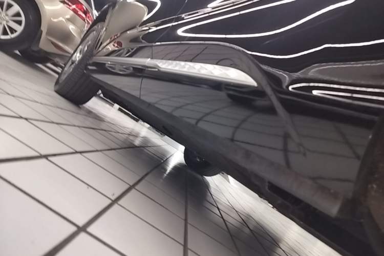 Used Hongqi HS3 PHEV 2024 PHEV 115km Jingwei Edition Left Side Sill