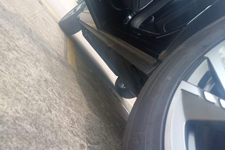 Used Hongqi HS3 PHEV 2024 PHEV 115km Jingwei Edition Left Side Sill