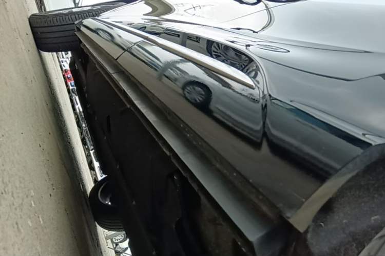 Used Hongqi HS3 PHEV 2024 PHEV 115km Jingwei Edition Left Side Sill