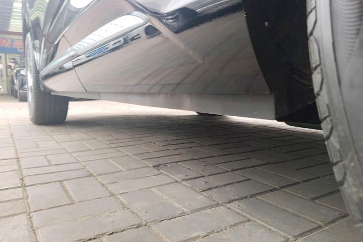 Used Hongqi HS3 PHEV 2024 PHEV 115km Jingwei Edition Left Side Sill