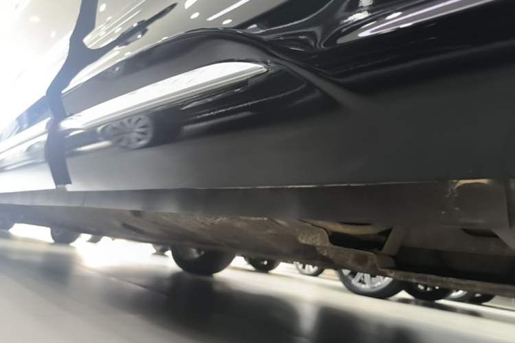 Used Hongqi HS3 PHEV 2024 PHEV 115km Jingwei Edition Left Side Sill