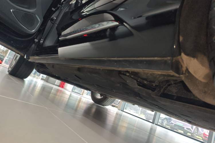 Used Hongqi HS3 PHEV 2024 PHEV 115km Jingwei Edition Left Side Sill