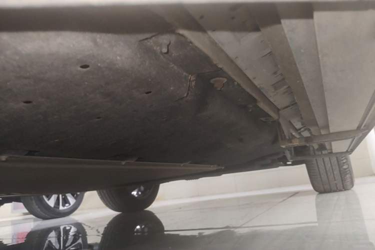 Used Hongqi HS3 PHEV 2024 PHEV 115km Jingwei Edition Left Side Sill
