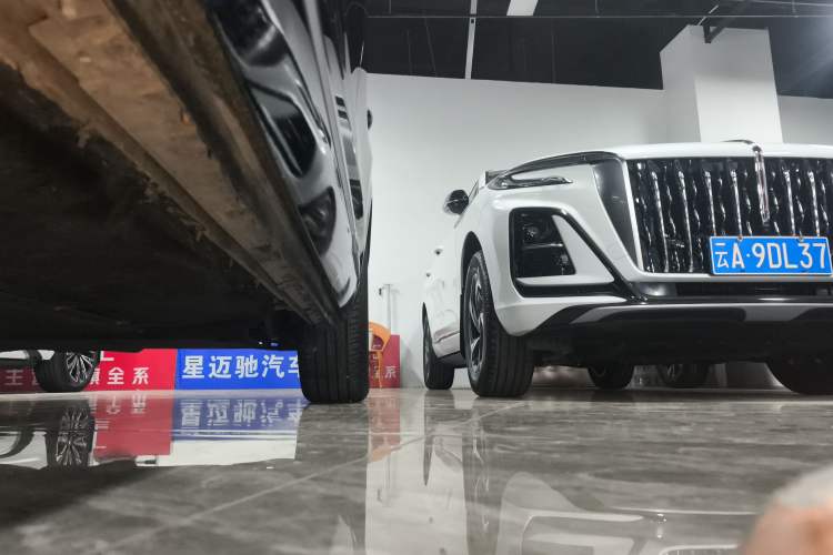 Used Hongqi HS3 PHEV 2024 PHEV 115km Jingwei Edition Left Side Sill