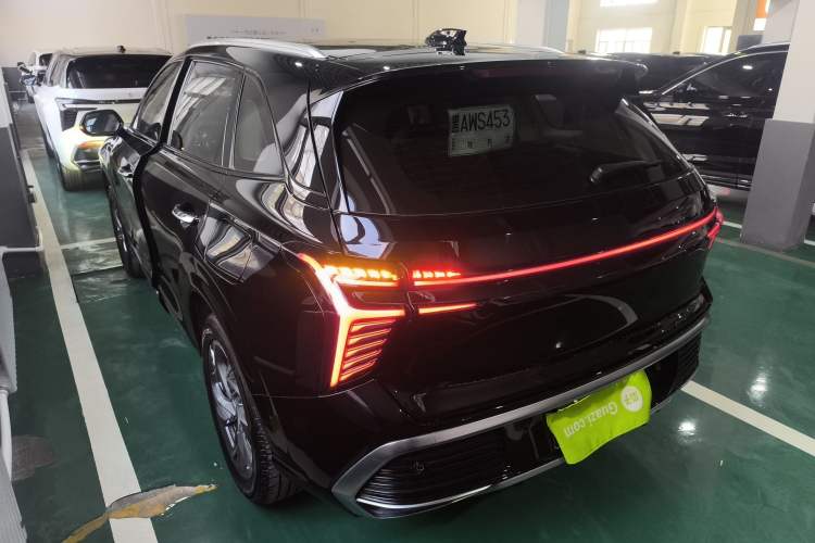 Used Hongqi HS3 PHEV 2024 PHEV 115km Jingwei Edition Rear Left 45 Deg