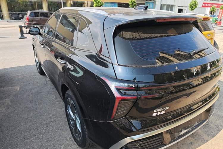 Used Hongqi HS3 PHEV 2024 PHEV 115km Jingwei Edition Rear Left 45 Deg