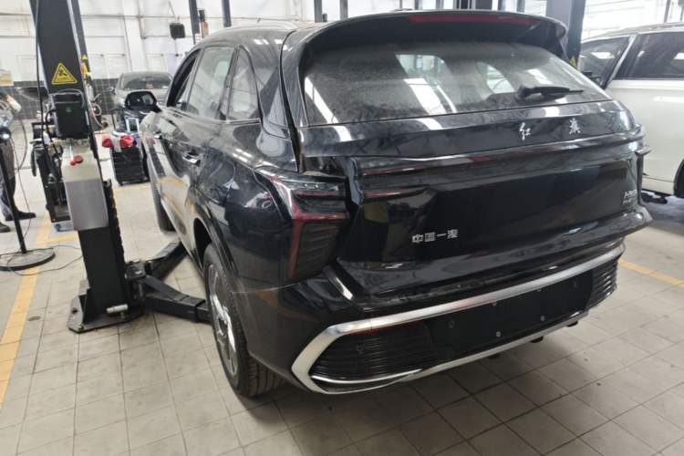 Used Hongqi HS3 PHEV 2024 PHEV 115km Jingwei Edition Rear Left 45 Deg