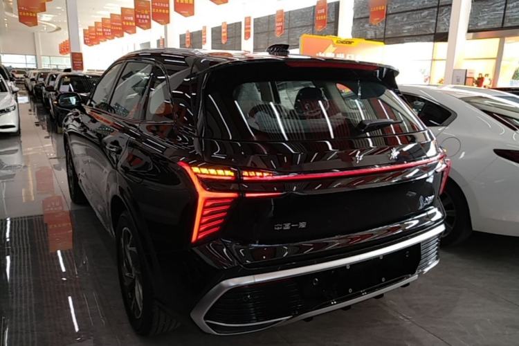 Used Hongqi HS3 PHEV 2024 PHEV 115km Jingwei Edition Rear Left 45 Deg