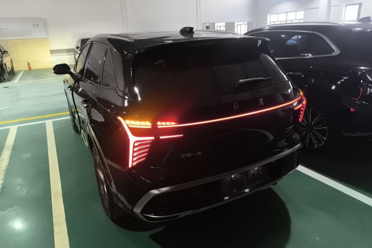 Used Hongqi HS3 PHEV 2024 PHEV 115km Jingwei Edition Rear Left 45 Deg