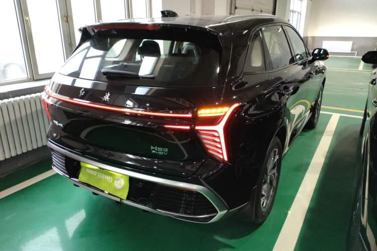 Used Hongqi HS3 PHEV 2024 PHEV 115km Jingwei Edition Rear Right 45 Deg