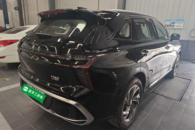 Used Hongqi HS3 PHEV 2024 PHEV 115km Jingwei Edition Rear Right 45 Deg