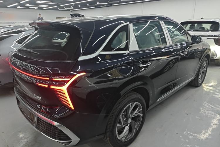 Used Hongqi HS3 PHEV 2024 PHEV 115km Jingwei Edition Rear Right 45 Deg