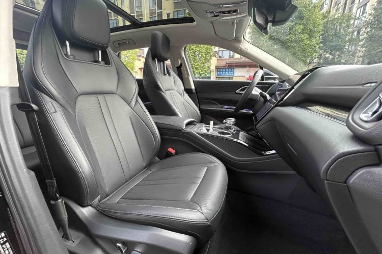 Used Hongqi HS3 PHEV 2024 PHEV 115km Jingwei Edition Right Front Seat