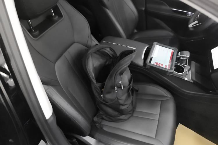 Used Hongqi HS3 PHEV 2024 PHEV 115km Jingwei Edition Right Front Seat