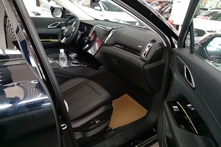 Used Hongqi HS3 PHEV 2024 PHEV 115km Jingwei Edition Right Front Seat