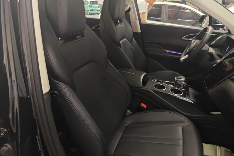 Used Hongqi HS3 PHEV 2024 PHEV 115km Jingwei Edition Right Front Seat