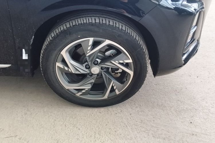 Used Hongqi HS3 PHEV 2024 PHEV 115km Jingwei Edition Right Front Wheel Hub